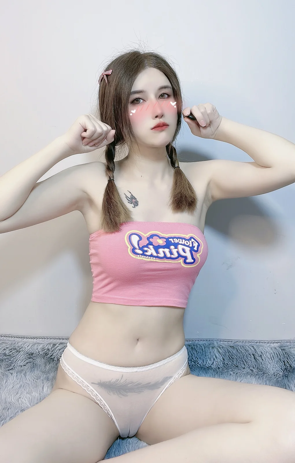 鹿八岁baby - 可爱女孩 [13P1V-1.22GB]