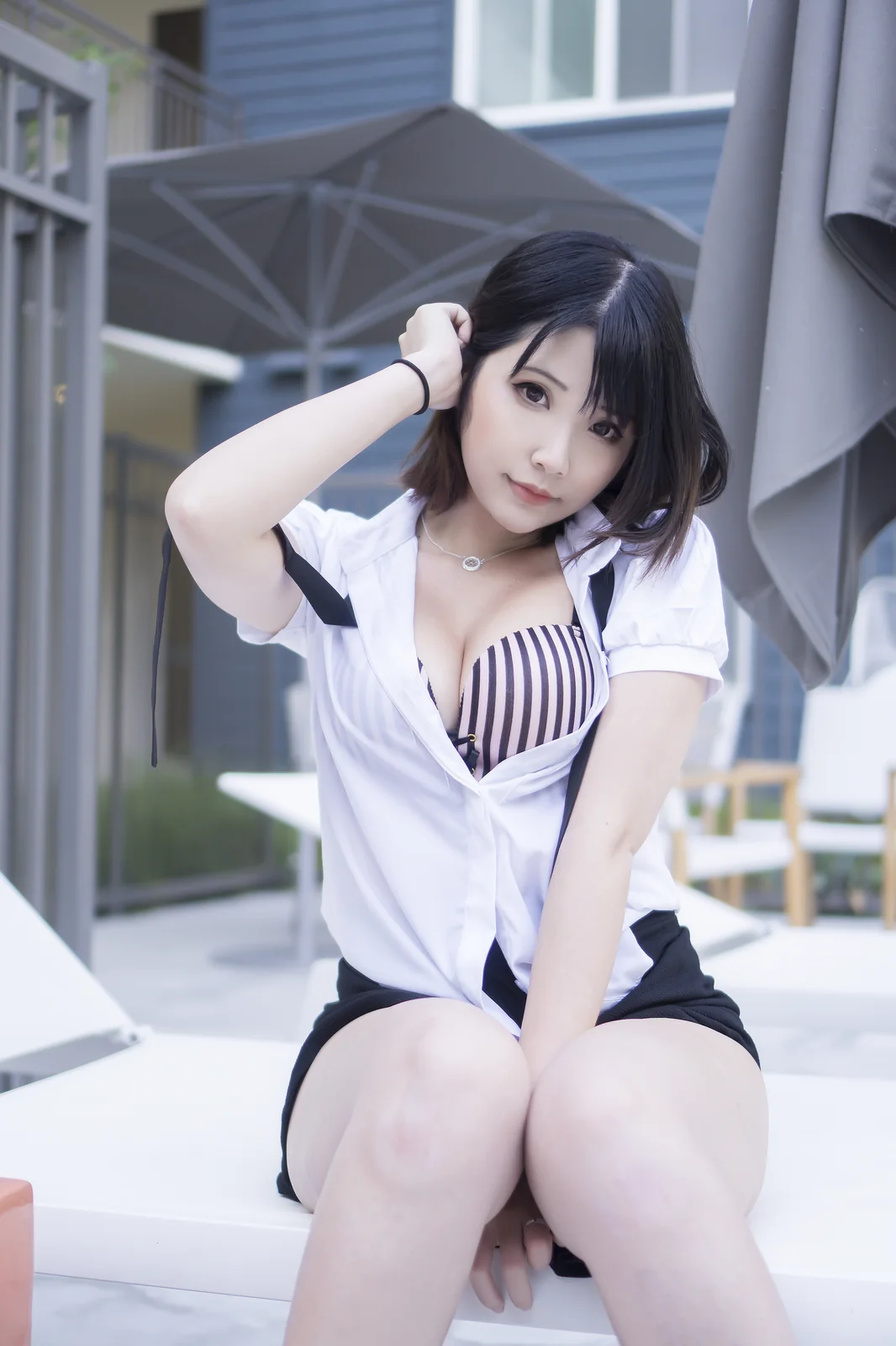Hana Bunny - Wet Shirt Casual [9P-70MB]
