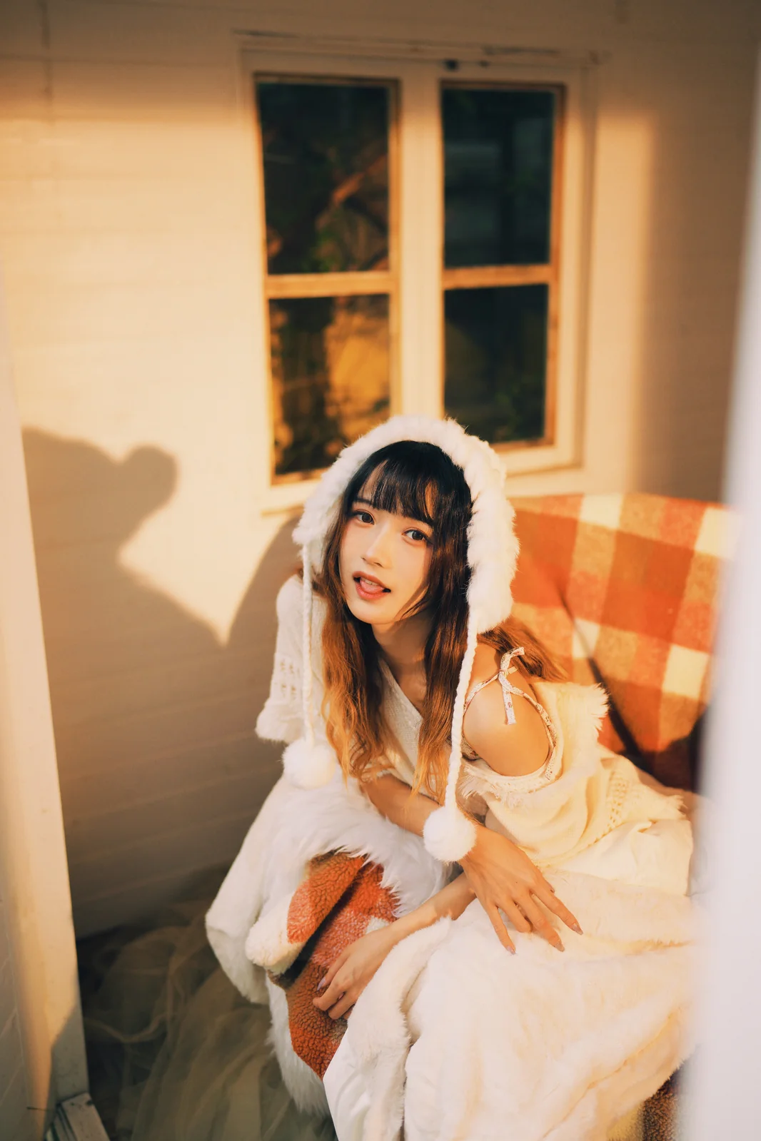 兔子Zzz不吃胡萝卜 - 暖冬 [25P-126MB]