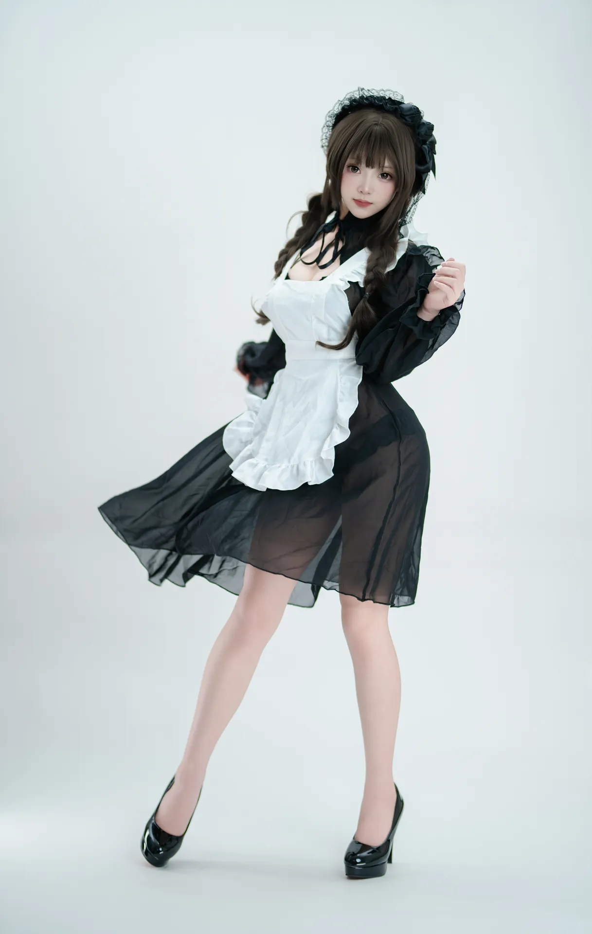 Bangni邦尼 – 枪械女仆 [68P6V-728MB]