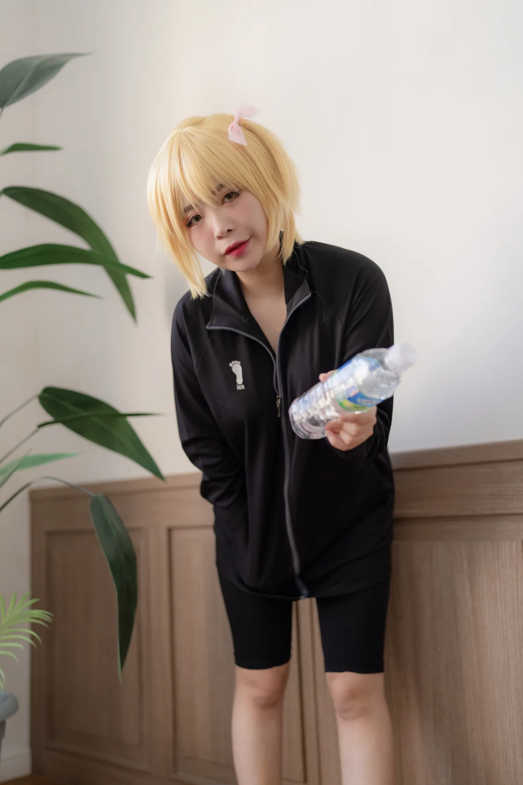 Yuna - Yachi [36P-1009MB]