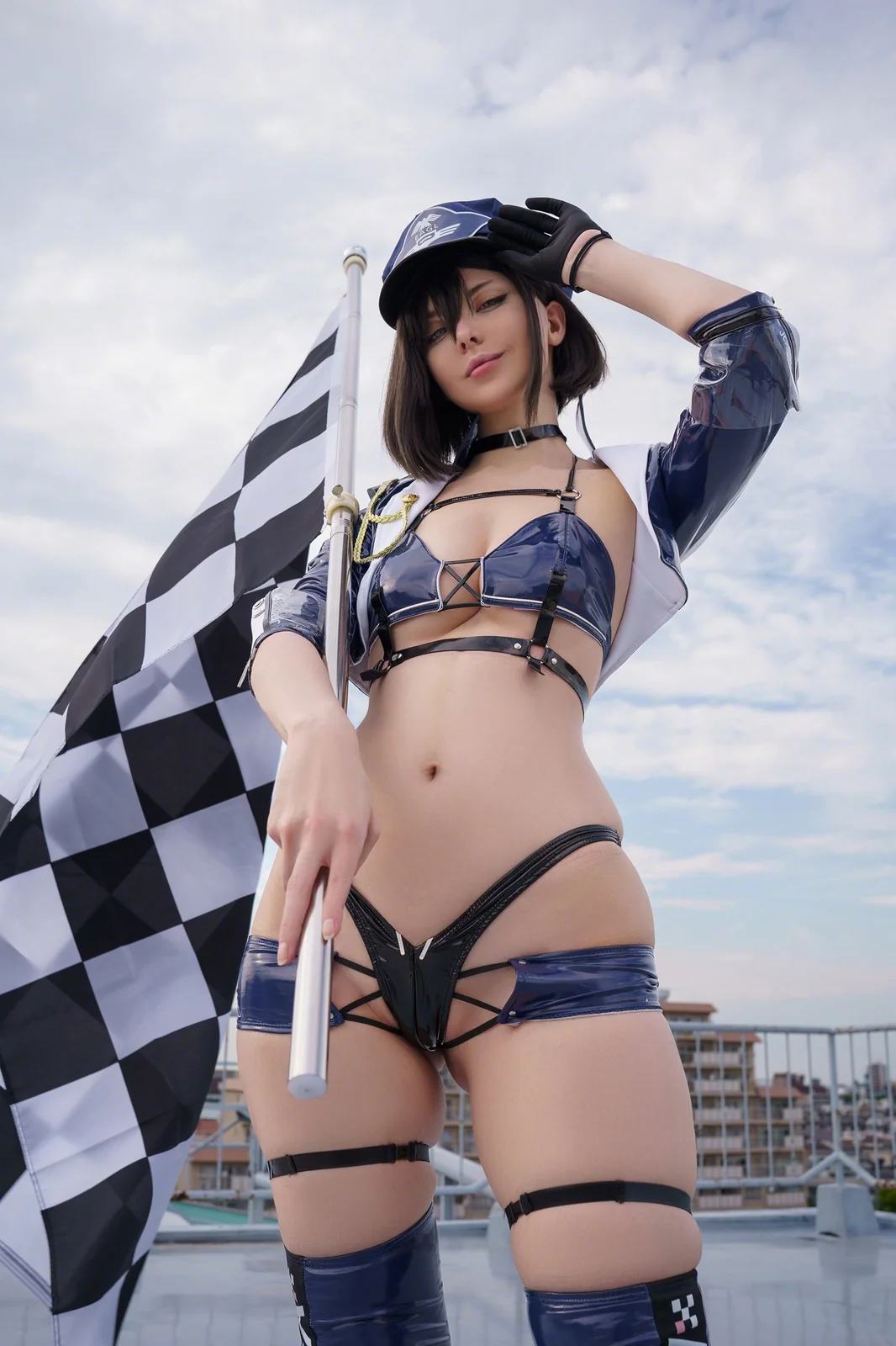 Vinnegal - Baltimore Finish Line Flagbearer [44P-38MB]