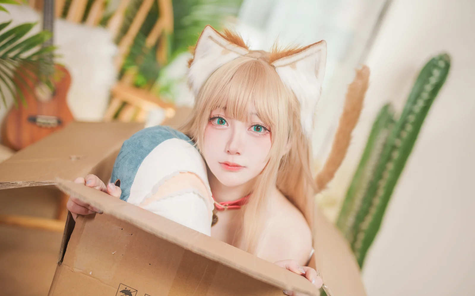 Halo_酱 - 黄豆粉 18P [18P-115MB]