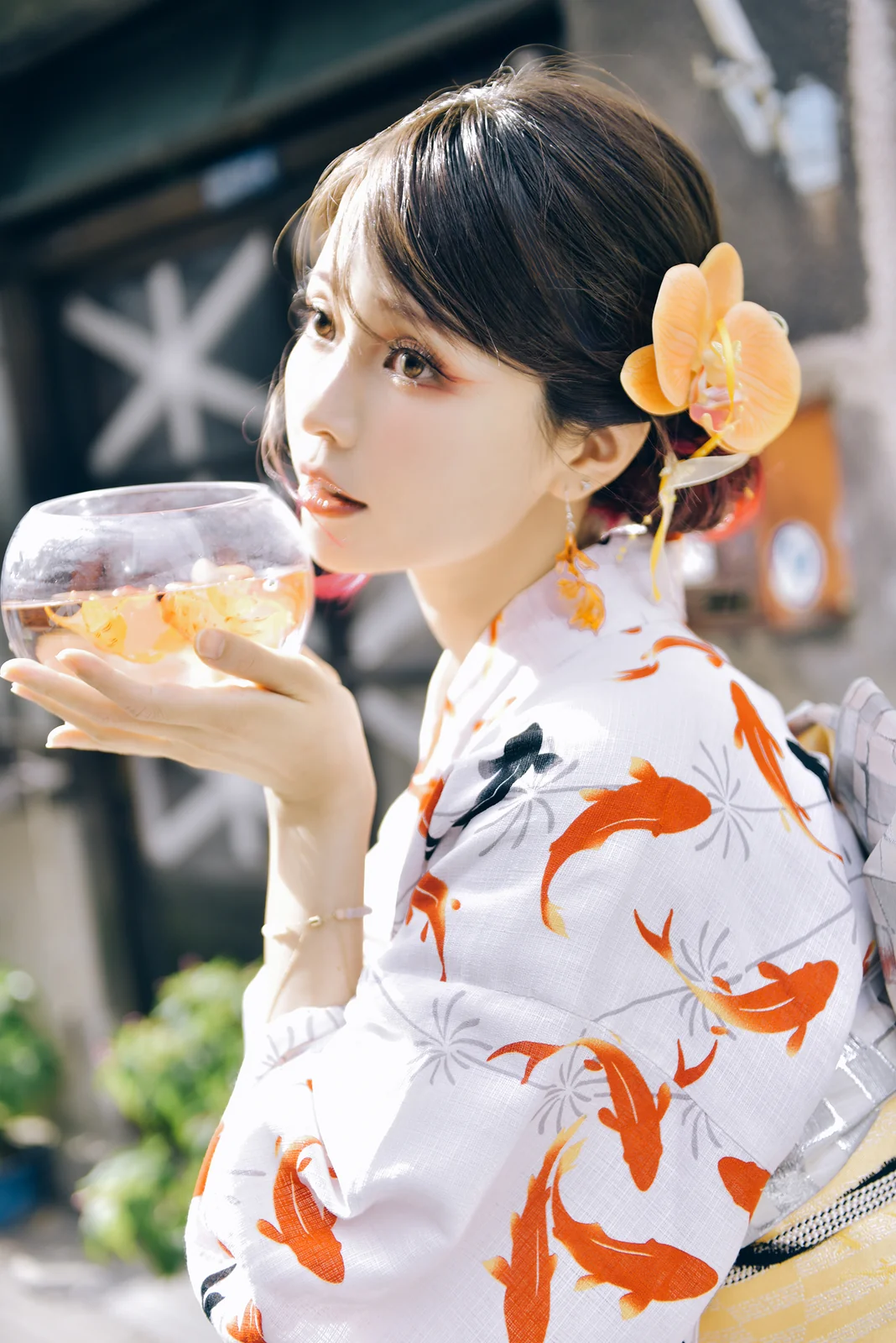 ElyEE子 - Goldfish Stroll 金魚散步 30P2V [30P2V-166MB]