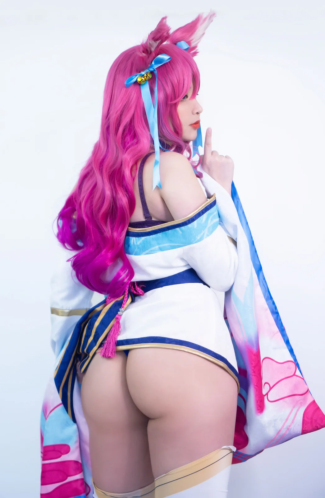 Hana Bunny - Spirit Blossom Ahri [9P-31MB]