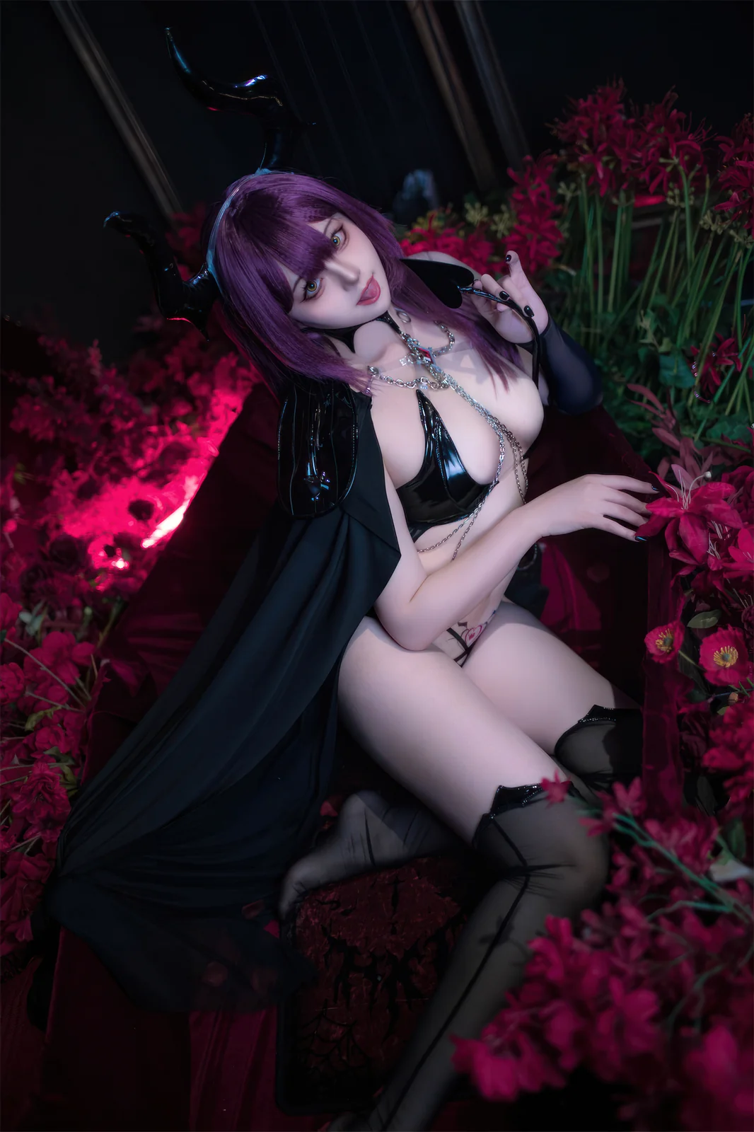 Natsuko夏夏子 – 碧蓝航线 德文郡魅魔 [90P6V-1.30GB]