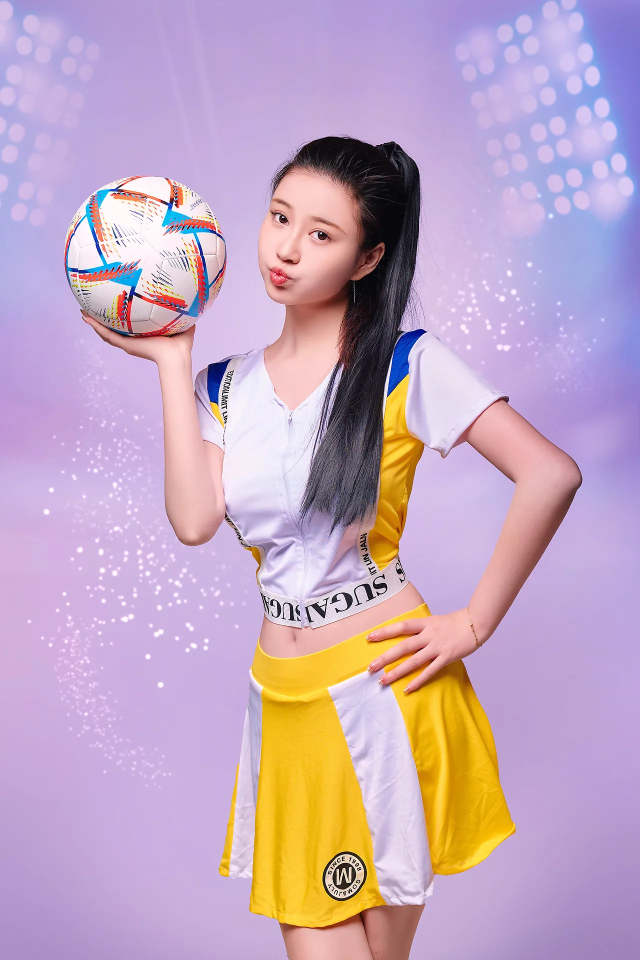 年年 – 世界杯 [30P-159MB]