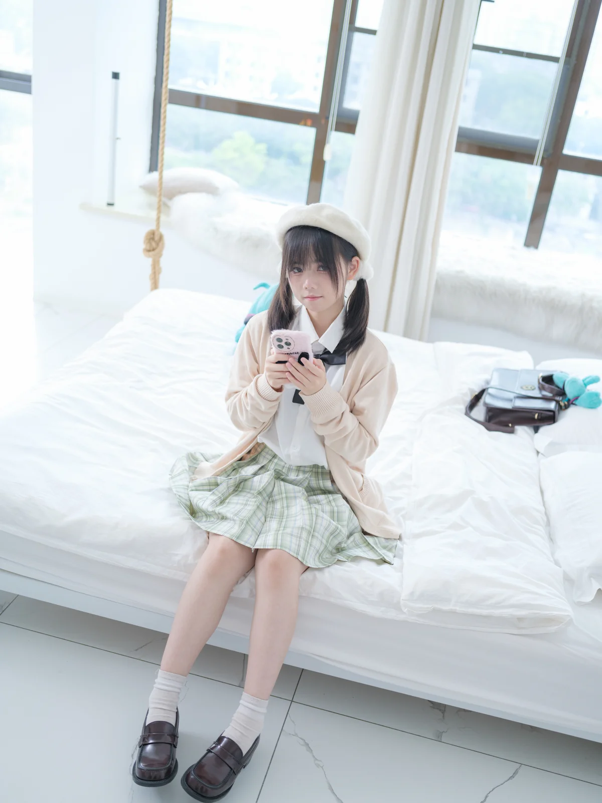 小鱼 – JK学妹 158P [158P-1.29GB]