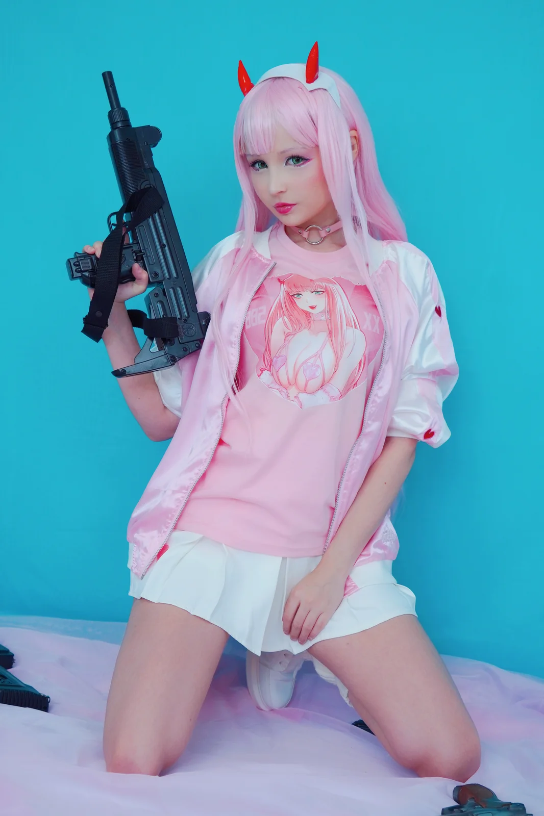 Hidori Rose - Zero Two Casual [31P-94MB]