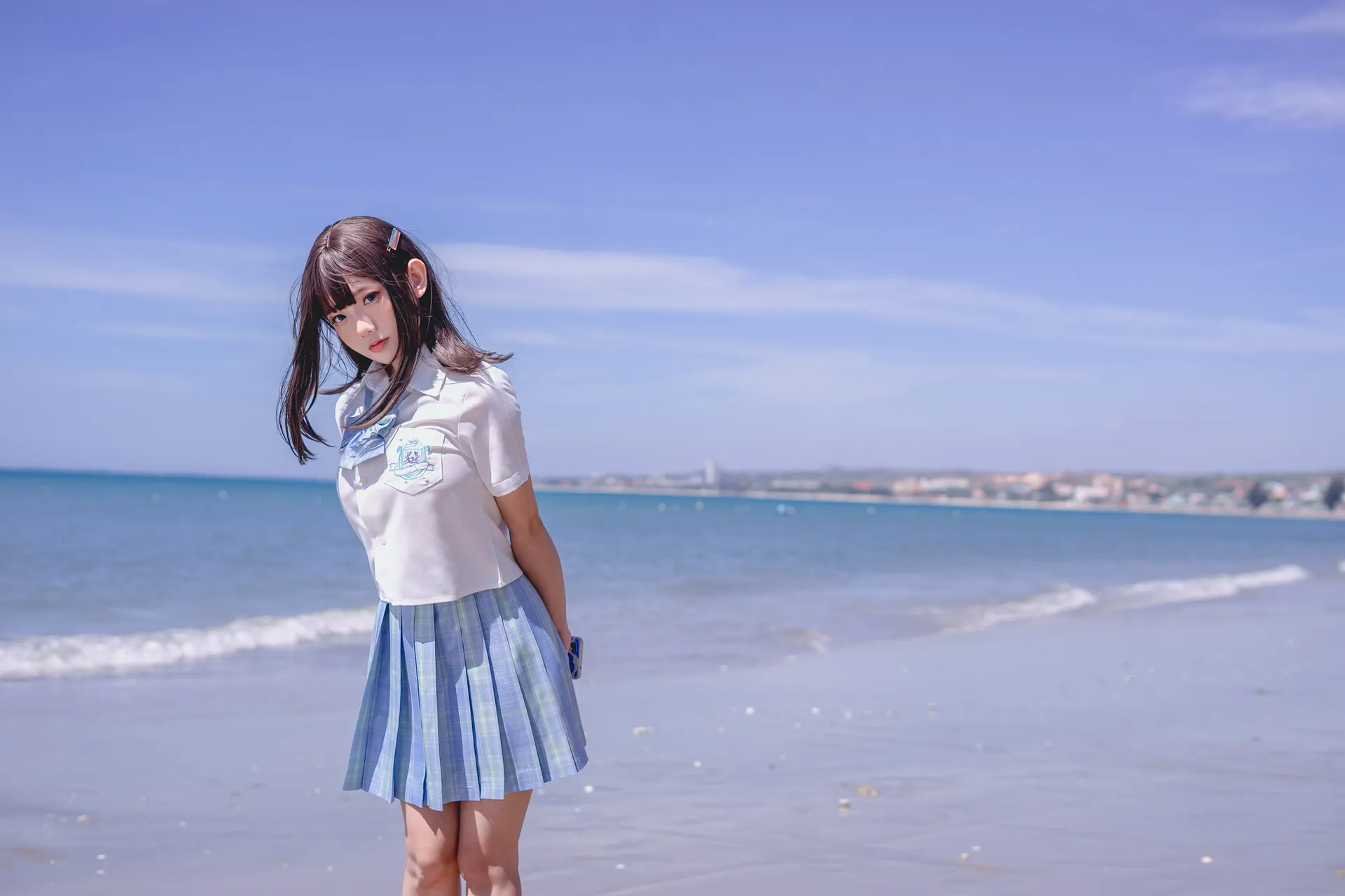 Messie Huang - Seifuku [20P-97MB]