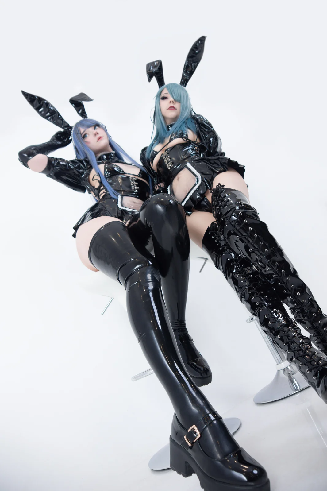 Candy Ball - Latex Bunny Twins [57P10V-786MB]
