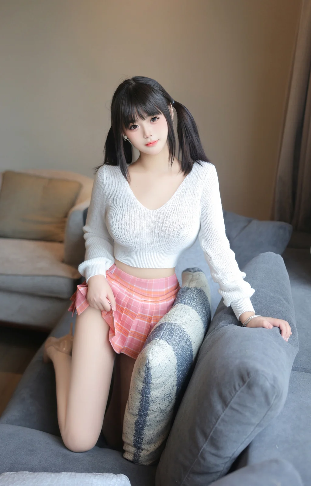 徐若兮 - 真空肉丝 82P [82P-634MB]