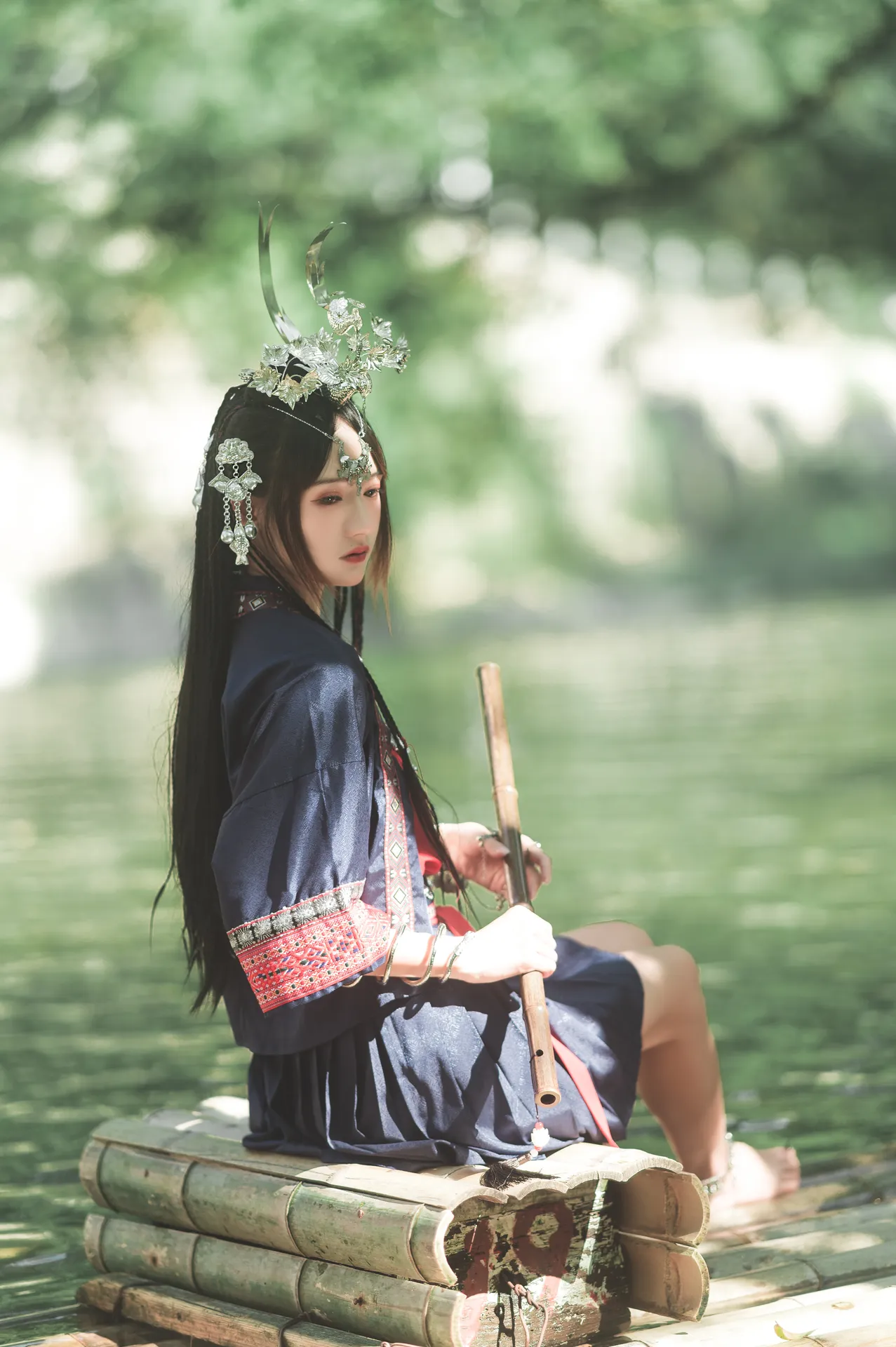 兔子Zzz不吃胡萝卜 - 苗疆一梦 [41P-323MB]