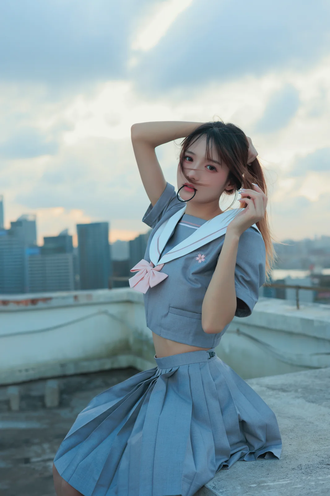 兔子Zzz不吃胡萝卜 - 天台纸飞机 [27P-151MB]