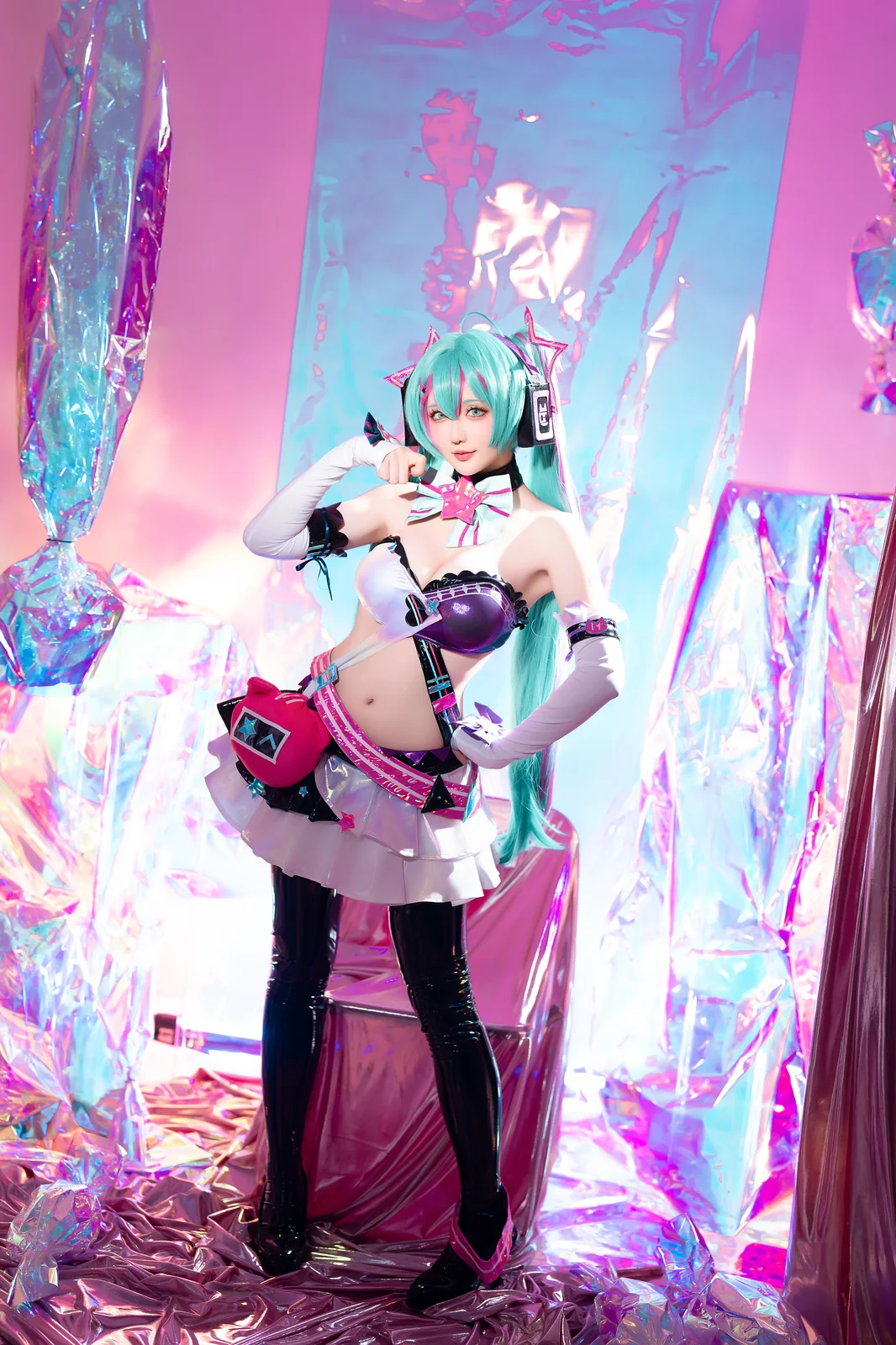 星之迟迟 - Miku初音未来 喵斯快跑 73P [73P1V-1.15GB]