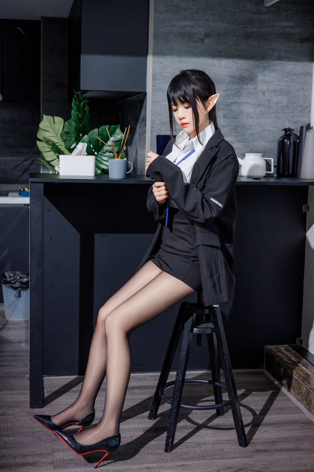 桜桃喵 – 城市中的精灵 精灵OL 46P1V [46P1V-618MB]