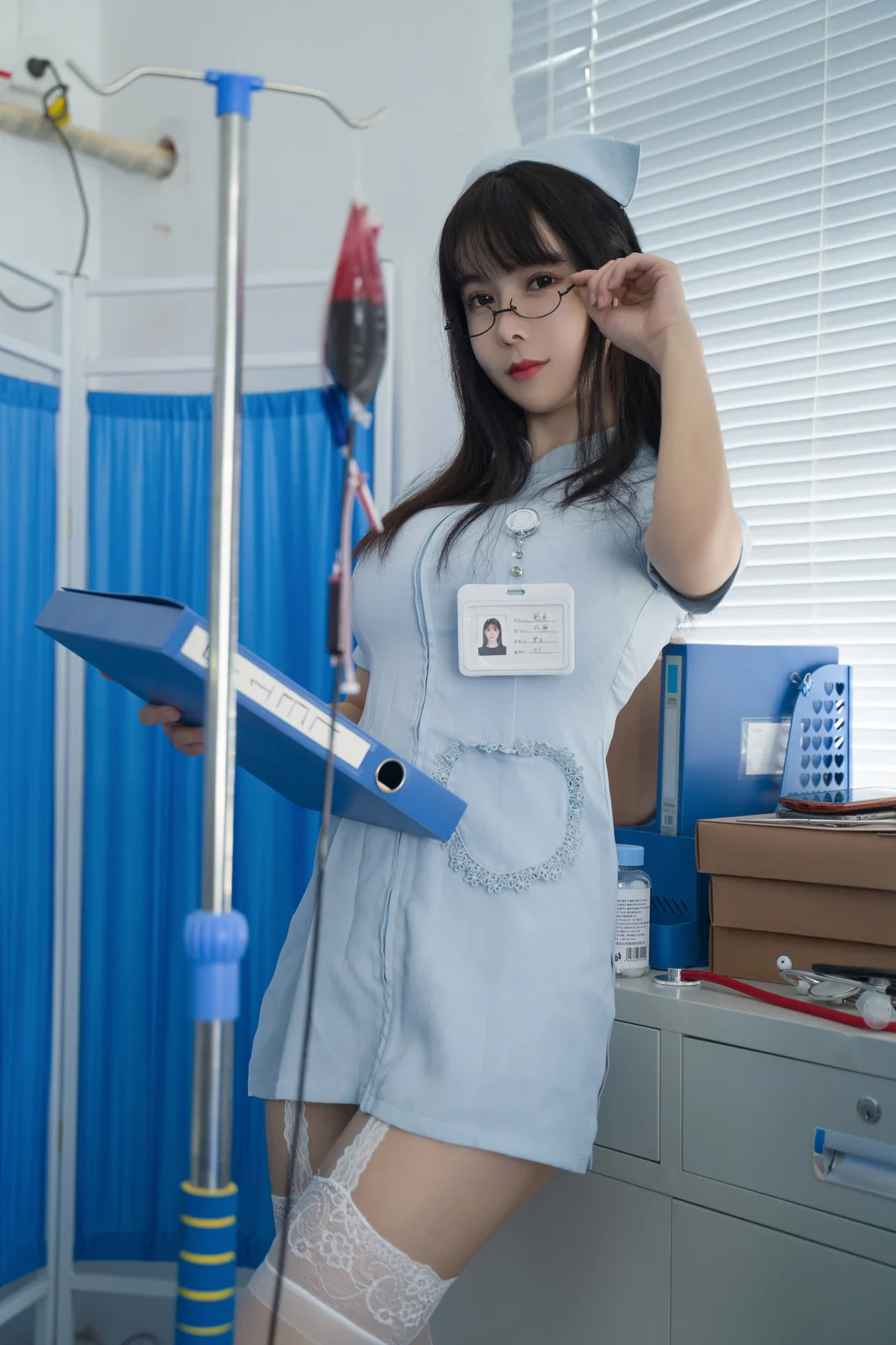 亚马逊鲶鱼 - 新人看护师 120P [121P-741MB]