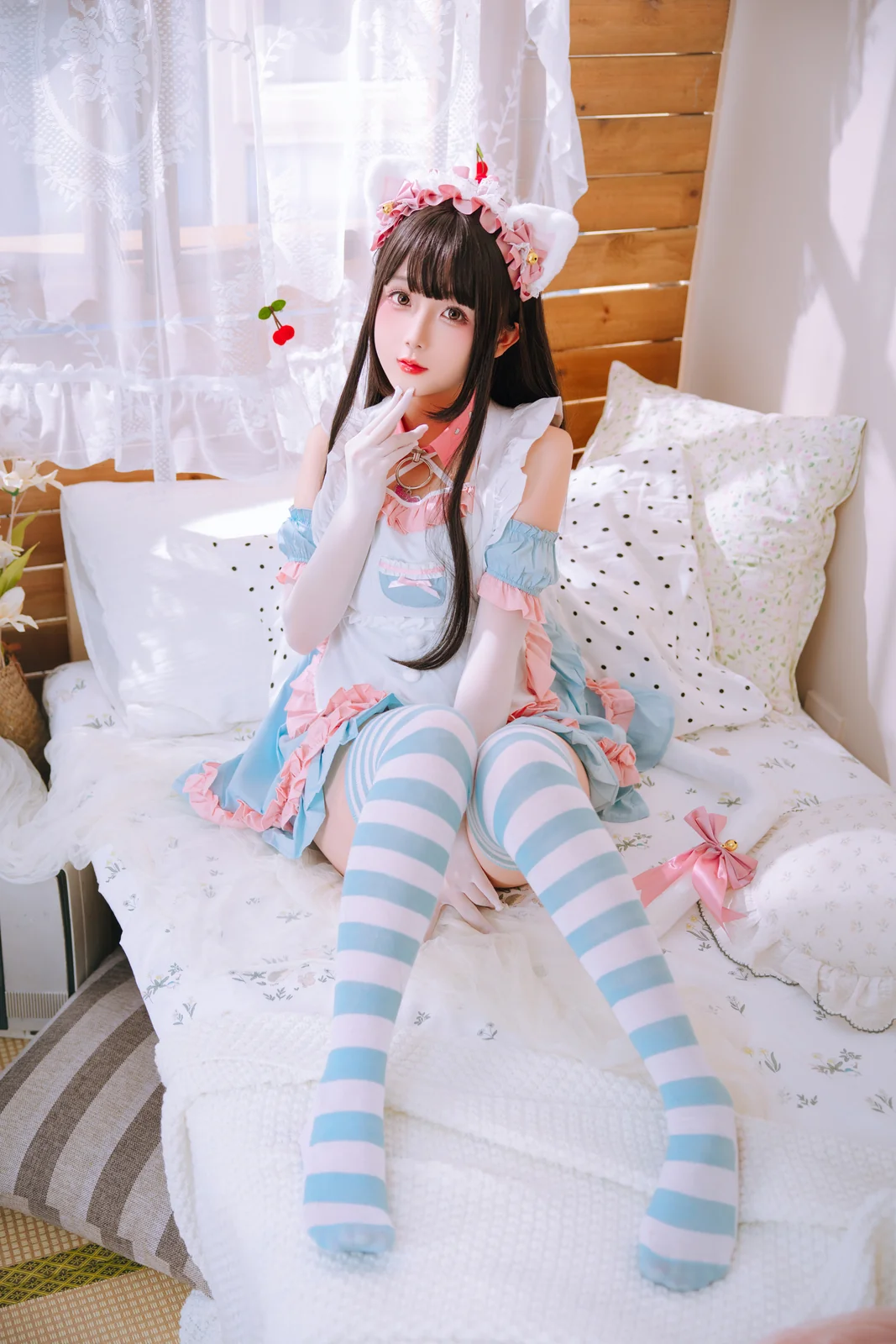 日奈娇 - 兔尾女仆 121P [122P-1.26GB]