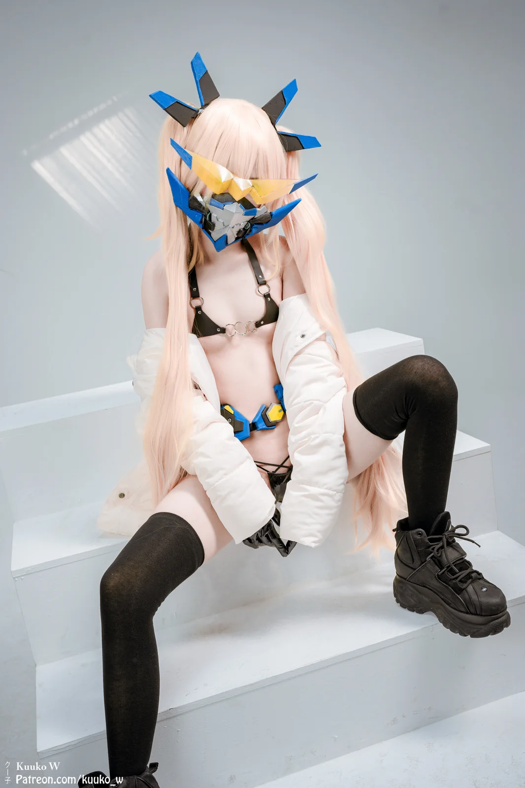 Kuuko W - Hero Laplace NIKKE [22P-310MB]
