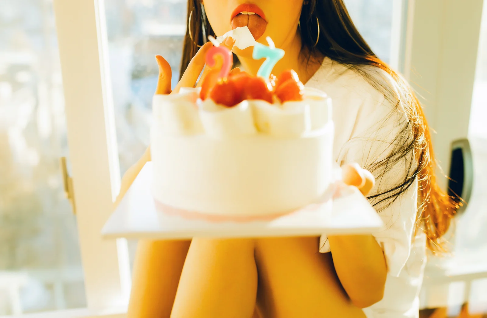 Moon Night Snap – Mona – Happy birthday Vol.2 [70P-690MB]