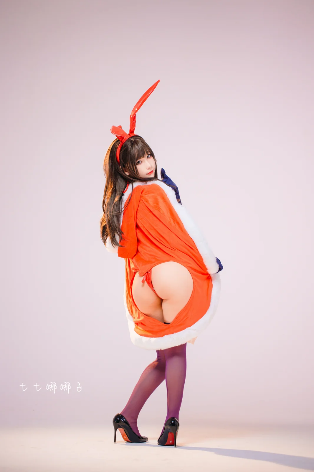 七七娜娜子 – 圣诞魔太郎 [23P4V-273MB]