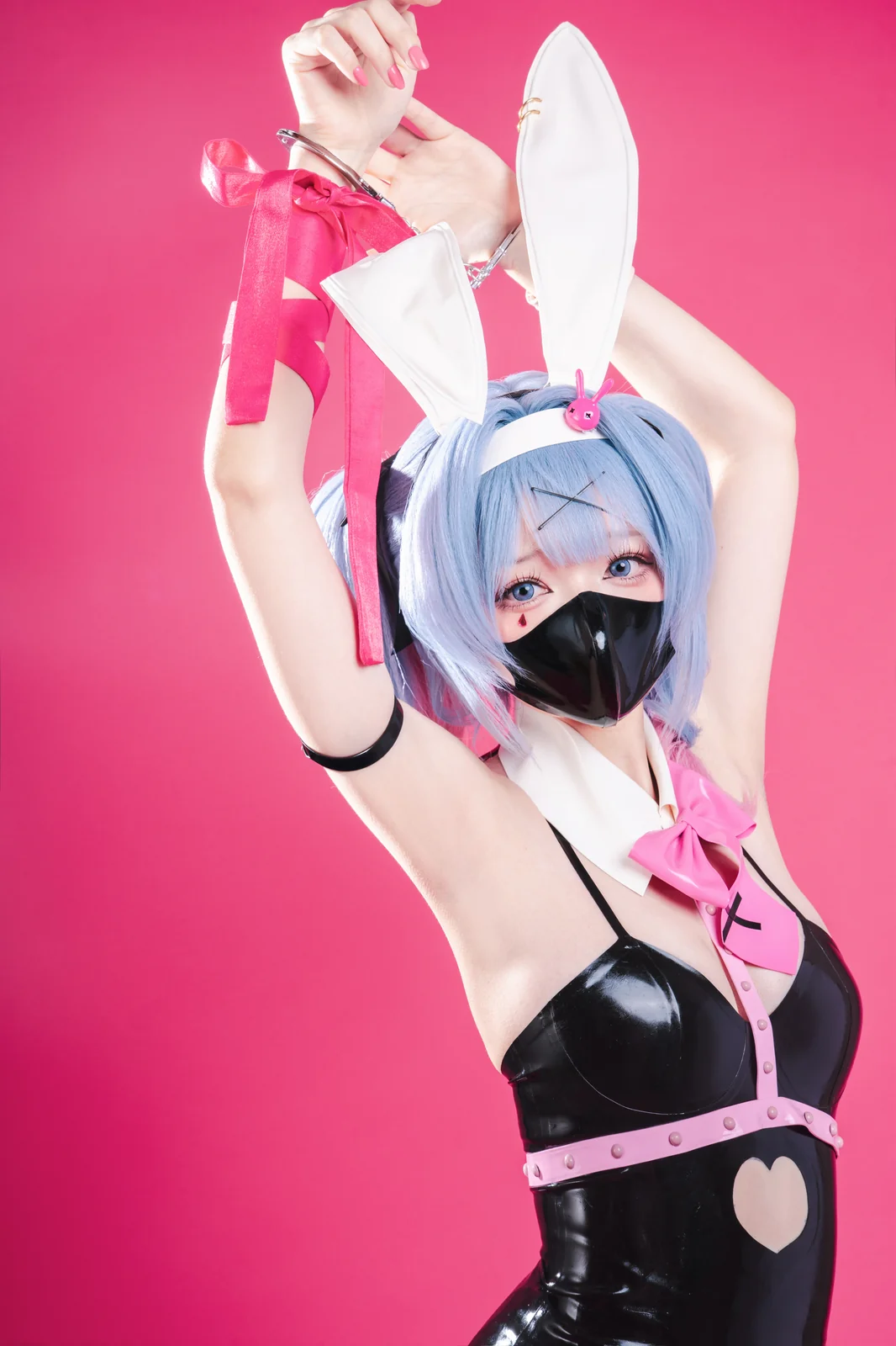 Sumire - Miku Rabbit Hole [17P-152MB]