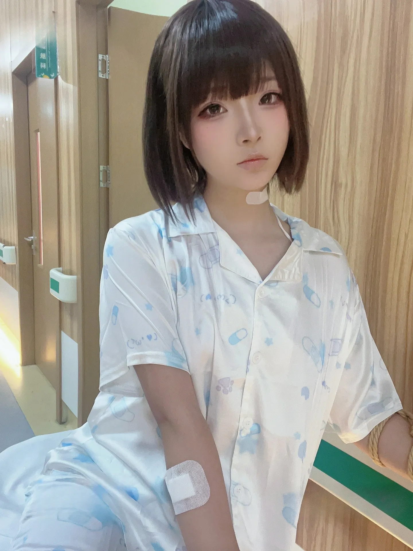 yuuhui玉汇 - 生病的妹妹 [37P2V-306MB]