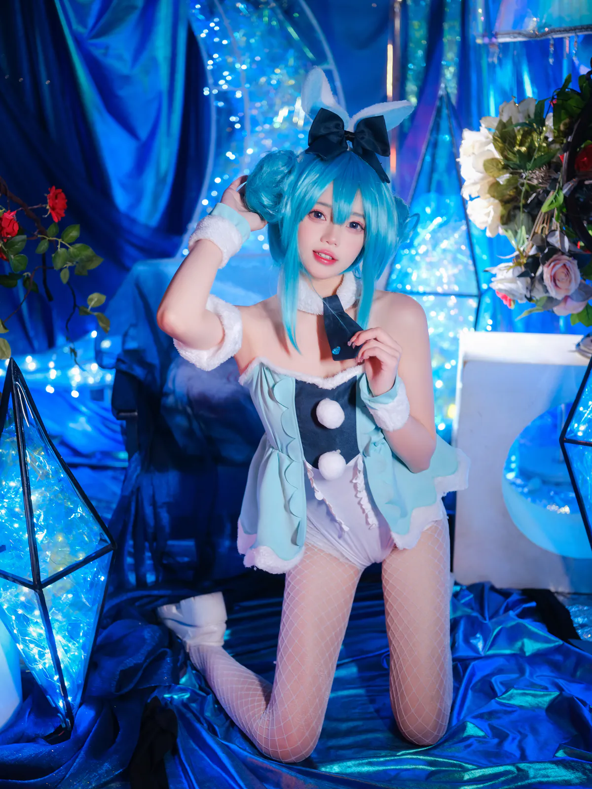 Yiko湿润兔 - MIKU初音未来女郎 [13P-84MB]