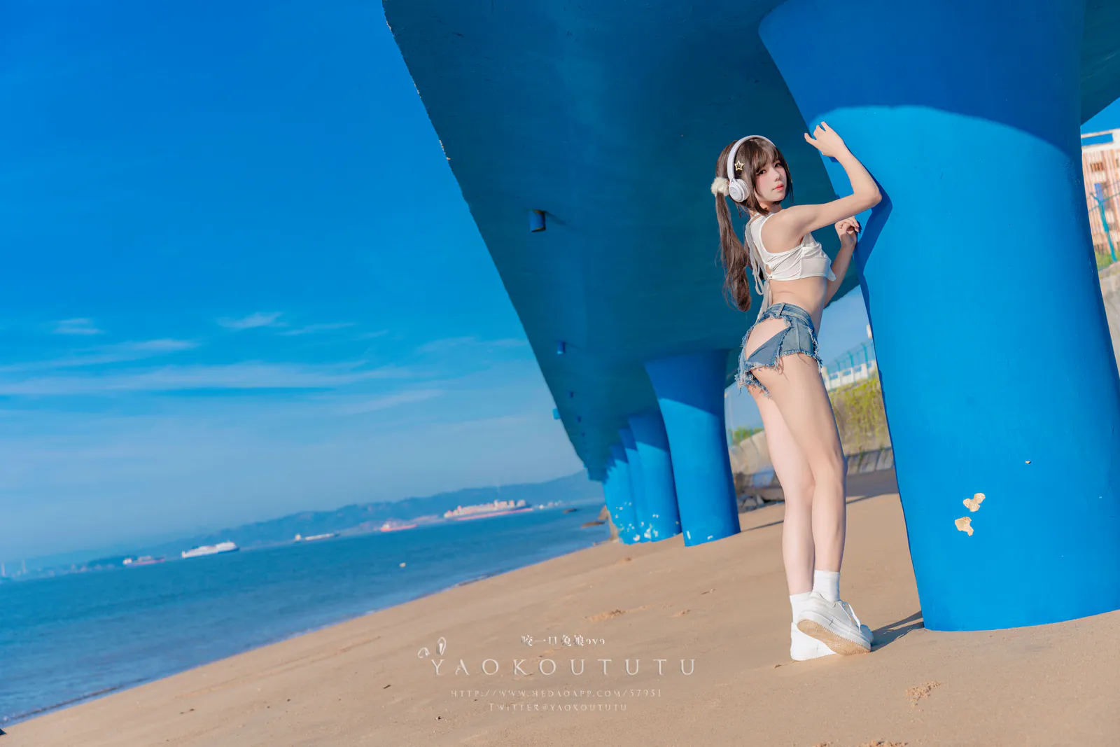 Yiko湿润兔 - 八月订阅『海音旋律』Mr.Chu [70P1V-1.44GB]