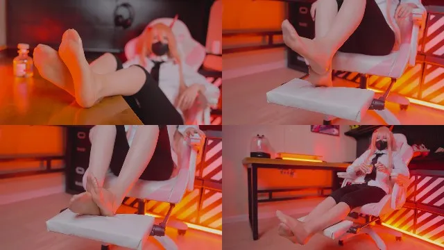 兔兔不想上班啊 – 足控短袜，裸足，肉丝 帕瓦 [0P3V-2.92GB]