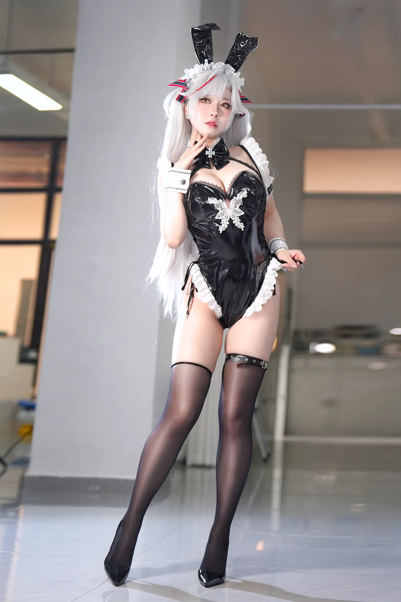 半半子 – 歐根親王Bunny [62P7V-1000MB]