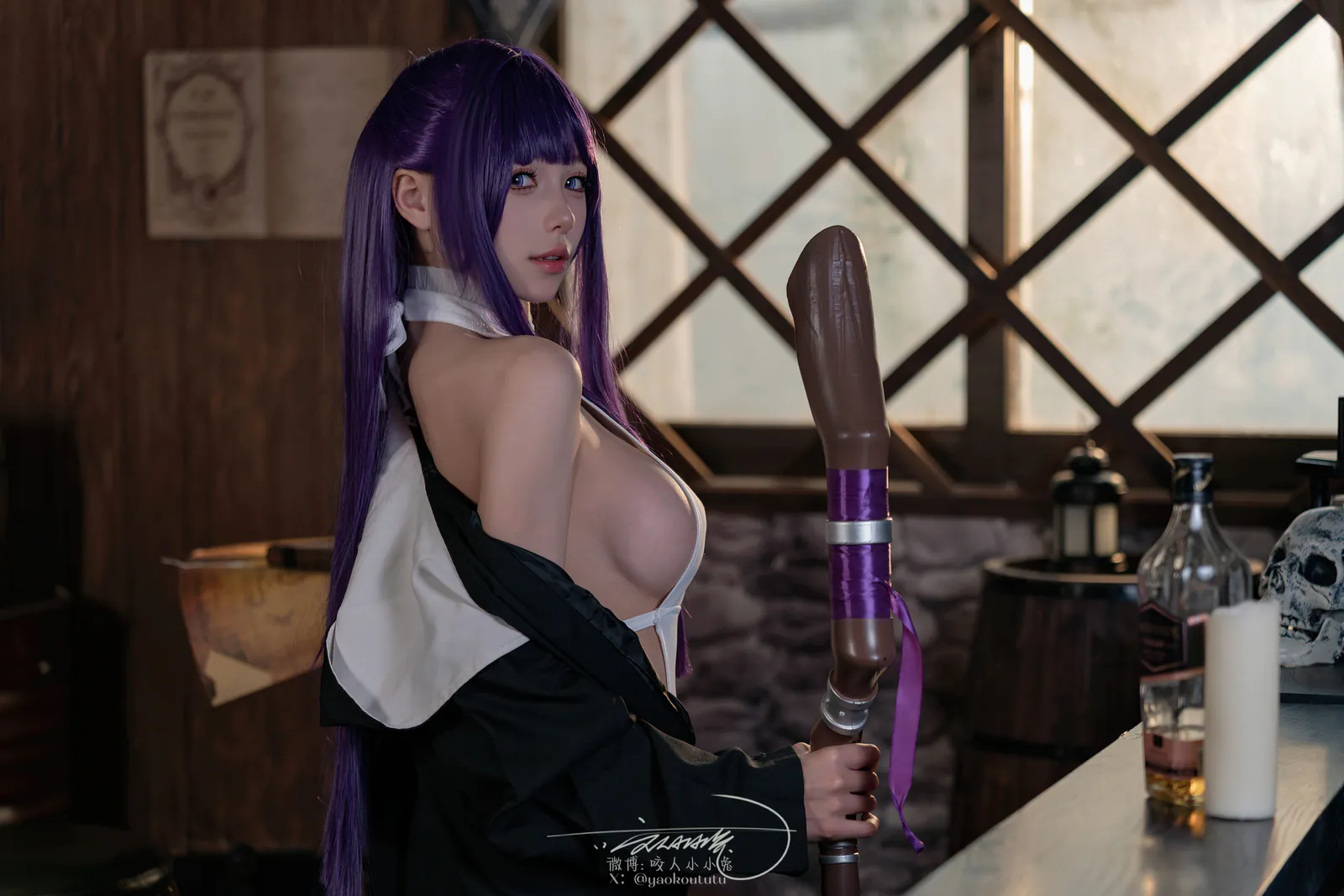 Yiko湿润兔 – 25.05月作品 酩酊大喷菇 [74P1V-1.45GB]