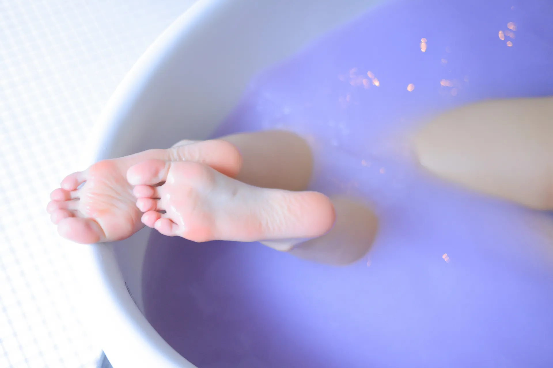 Donggeuran – Bath time [172P-1.81GB]