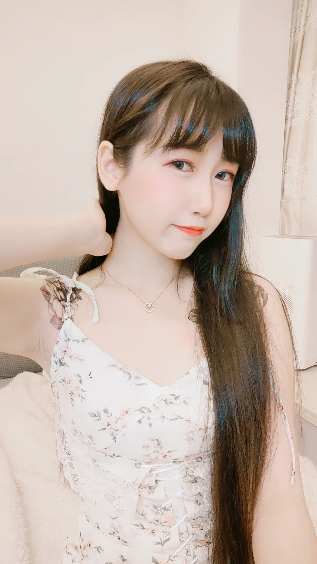 不呆猫 – 温柔风连衣裙 [15P-38MB]