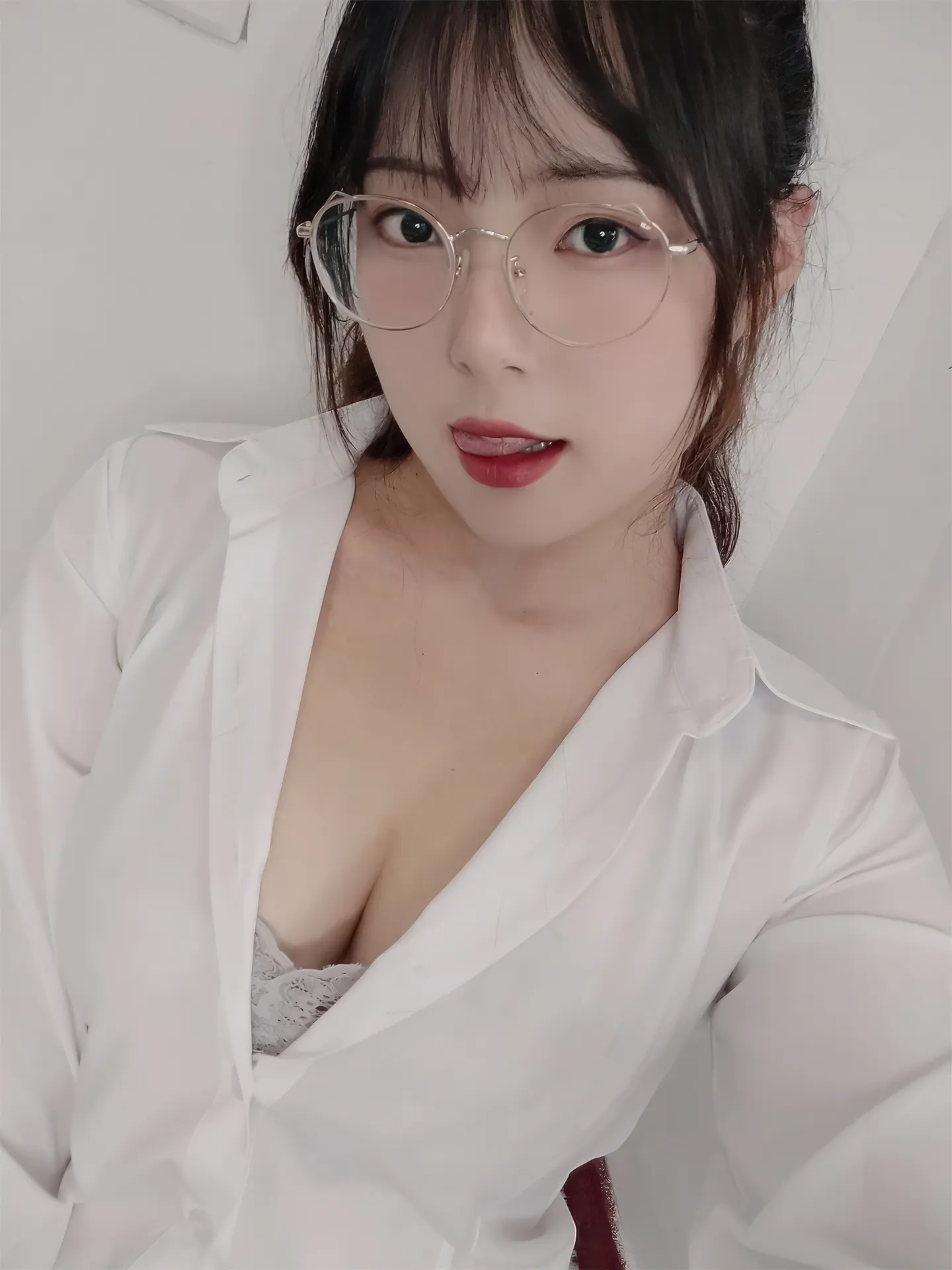 Natsuko夏夏子 - OL短裙 [42P-186MB]