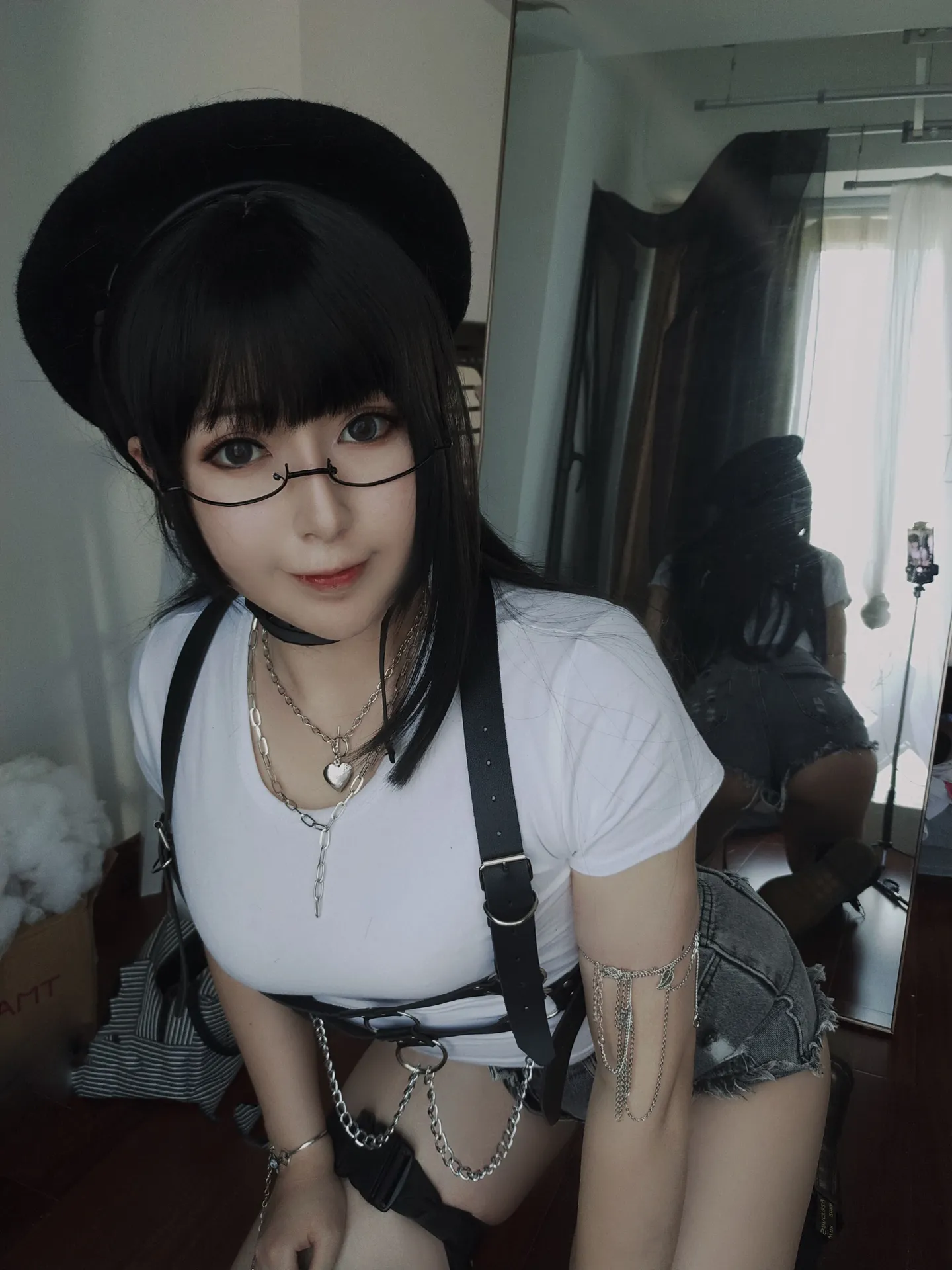小容仔咕咕咕w - 白T [20P2V-84MB]