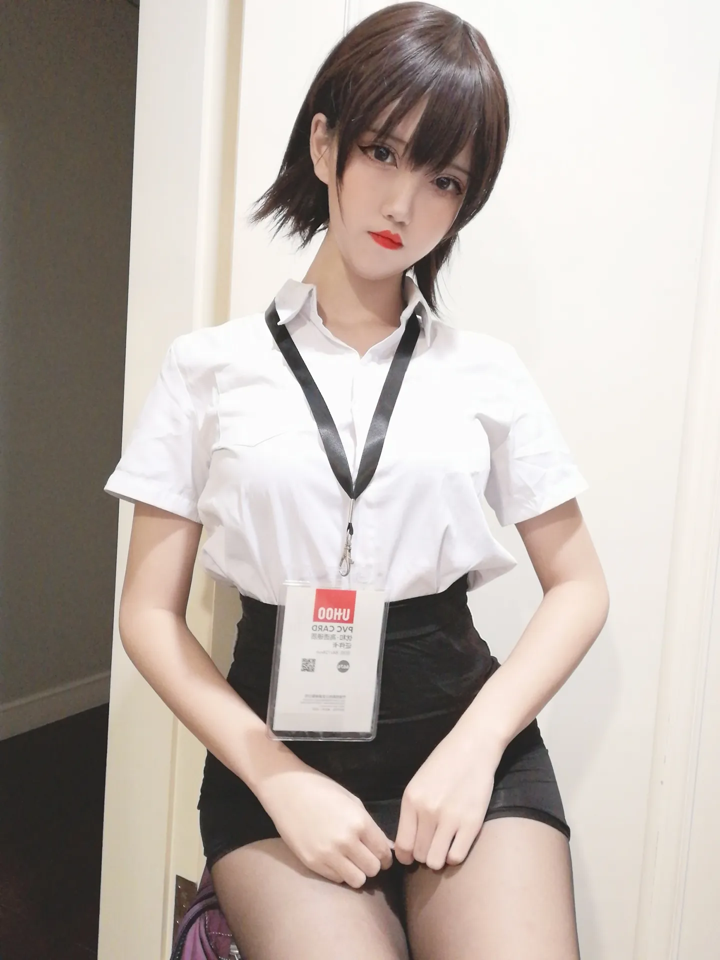 阿薰kaOri - 黑丝OL [45P2V-265MB]