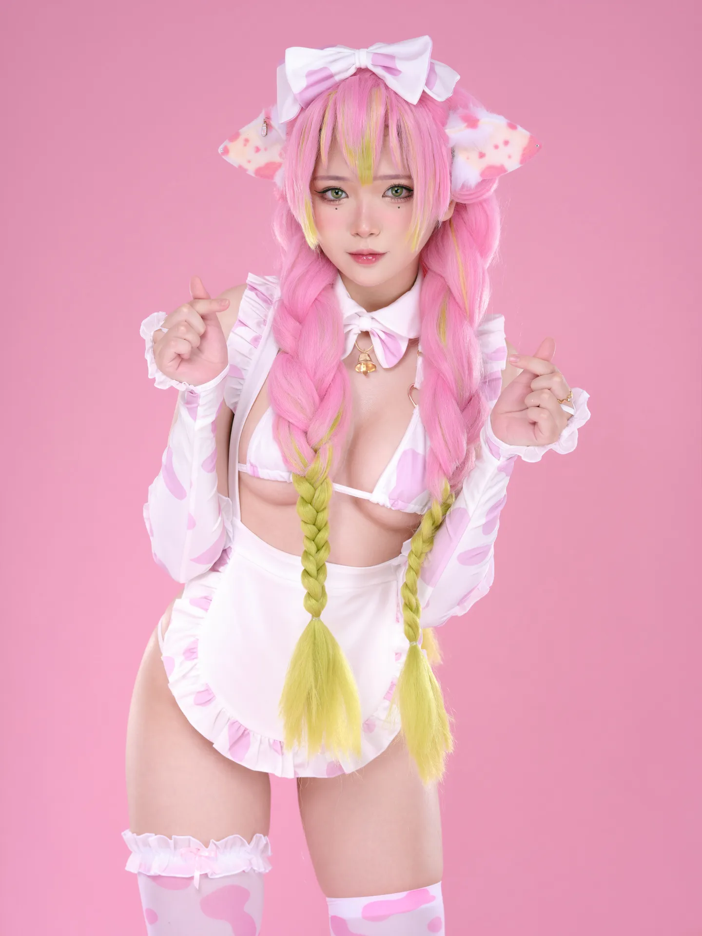 ZinieQ – Mitsuri Maid [20P-317MB]