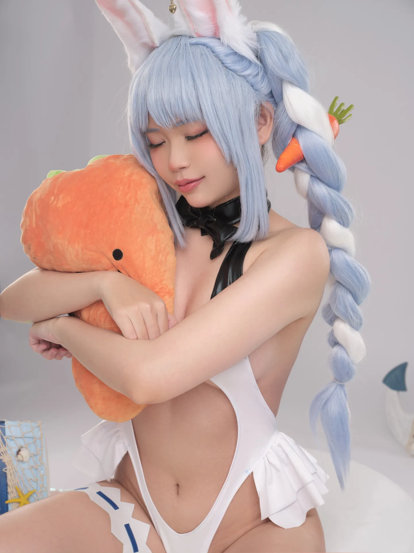 ZinieQ - Hololive Pekora [17P2V-694MB]