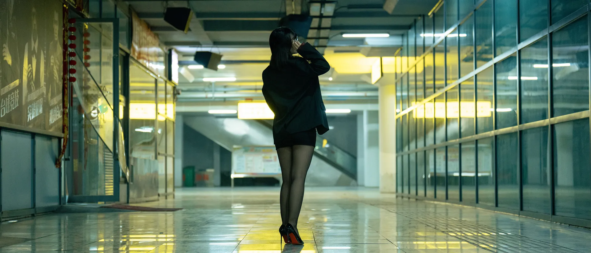 yuuhui玉汇 - 应召模特 [168P-2.63GB]