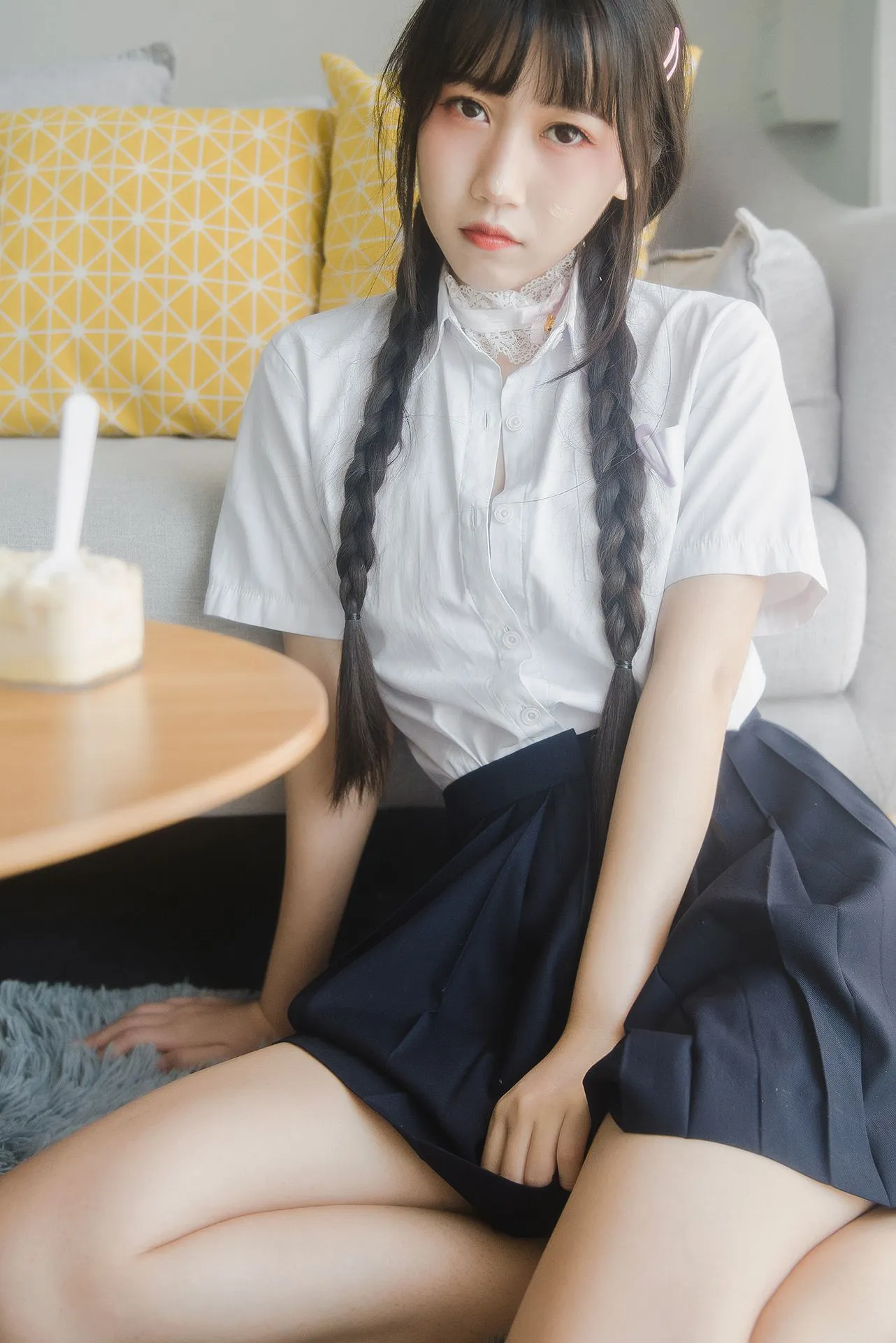不呆猫 – 奶油少女 [80P4V-126MB]