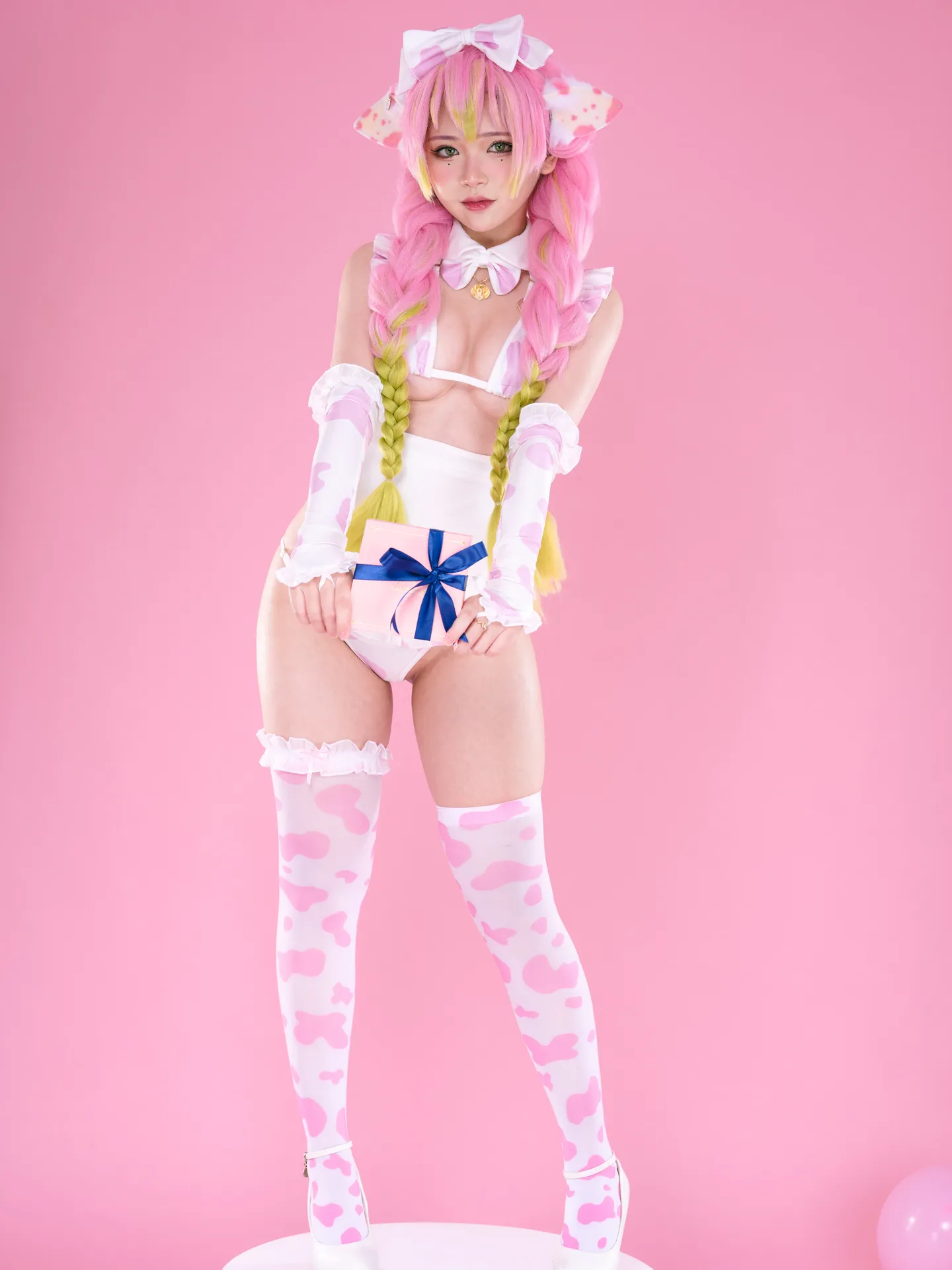 ZinieQ - Mitsuri Maid [20P-317MB]