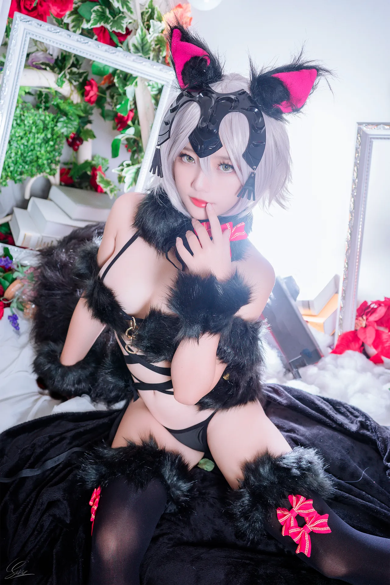 Messie Huang - Jeanne Alter Wolf [22P-138MB]