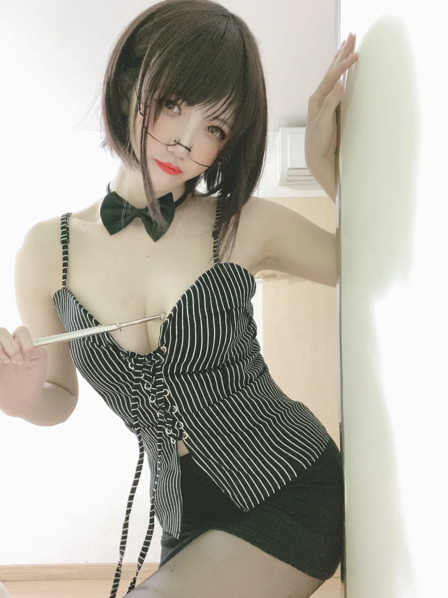 阿薰kaOri - 女教师 [6P-29MB]