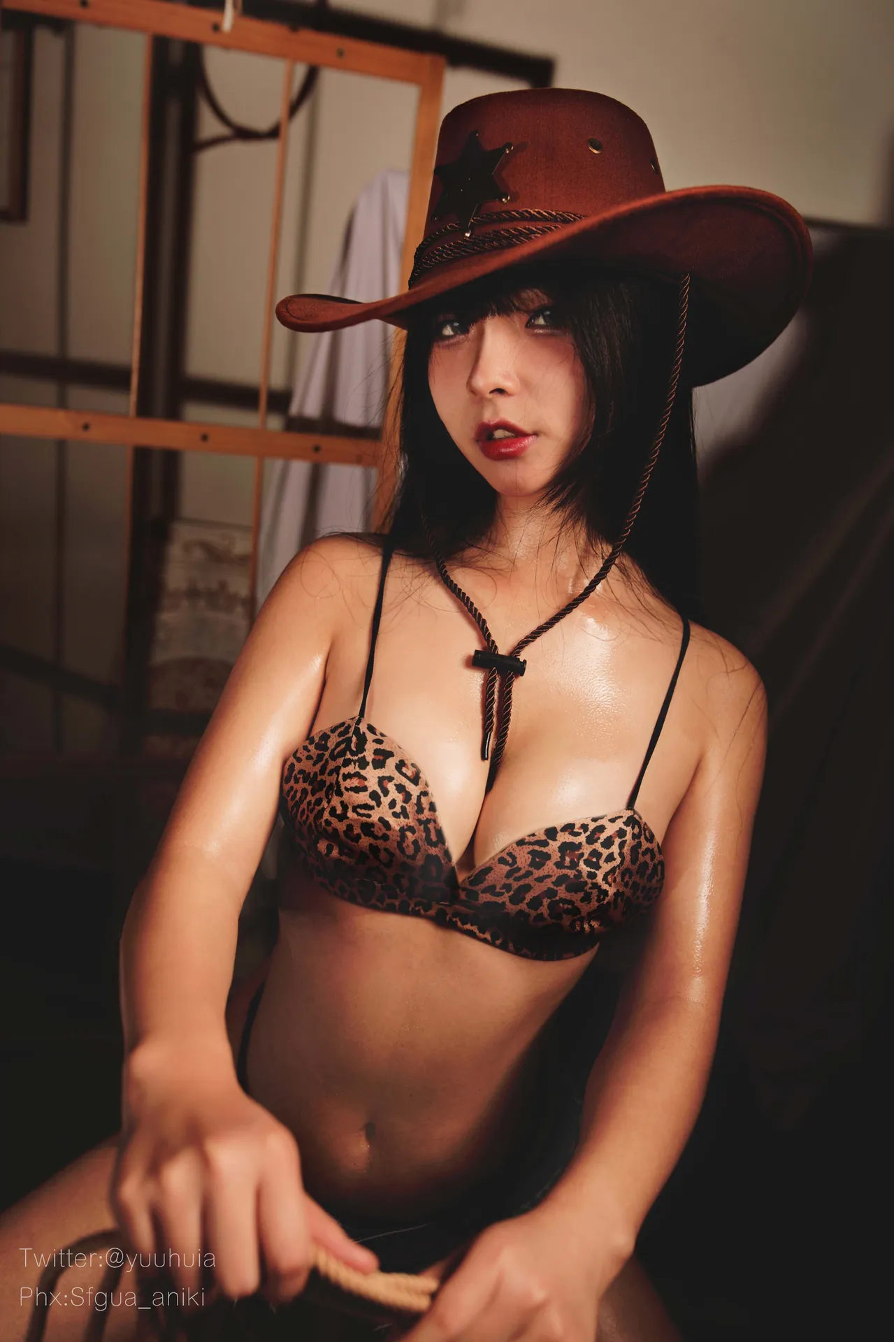 yuuhui玉汇 - 豹纹牛仔 [25P-414MB]