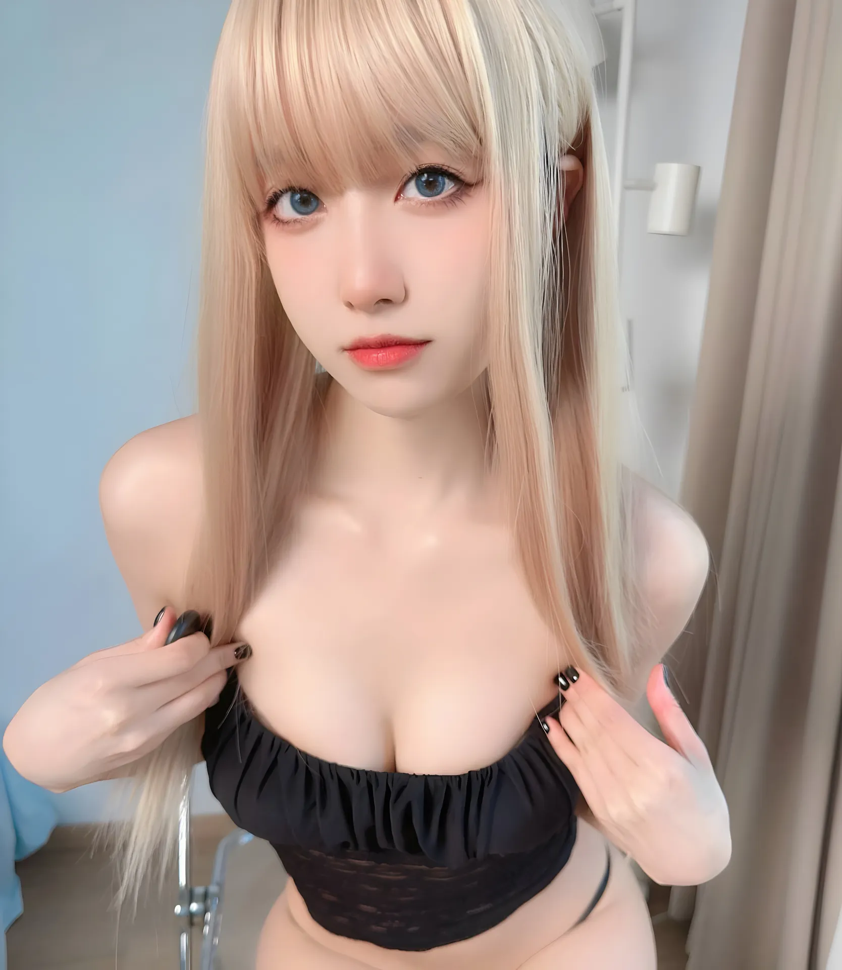 布丁大法 - 2025年09月 怼脸🖤 [17P2V-83MB]