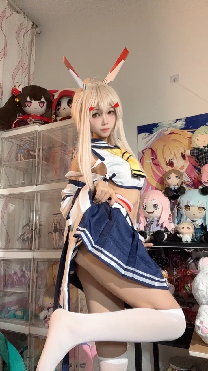 白栎Shirly - 绫波 [128P26V-6.29GB]