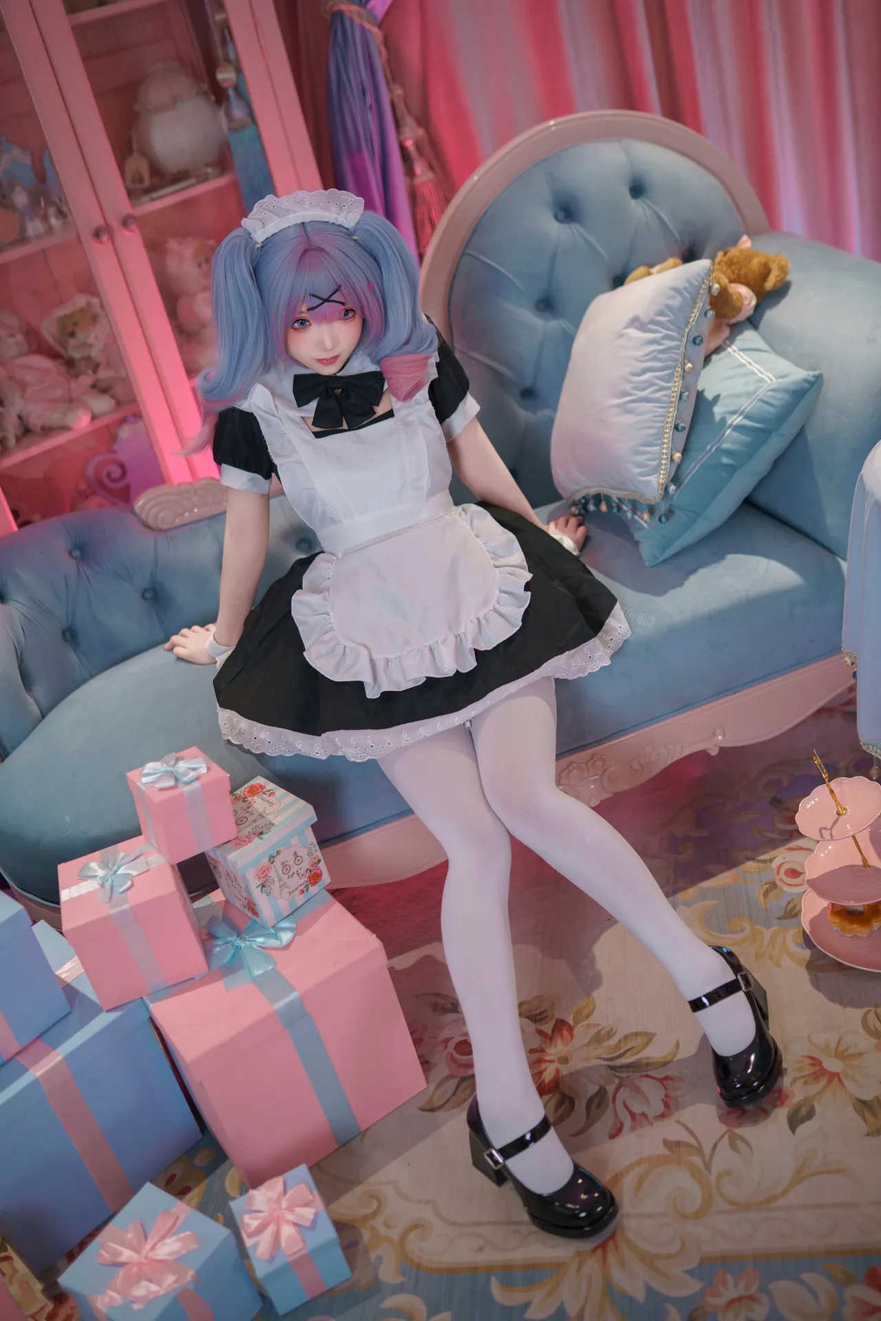 Bangni邦尼 - 初音未来·兔子洞女仆 [82P-784MB]