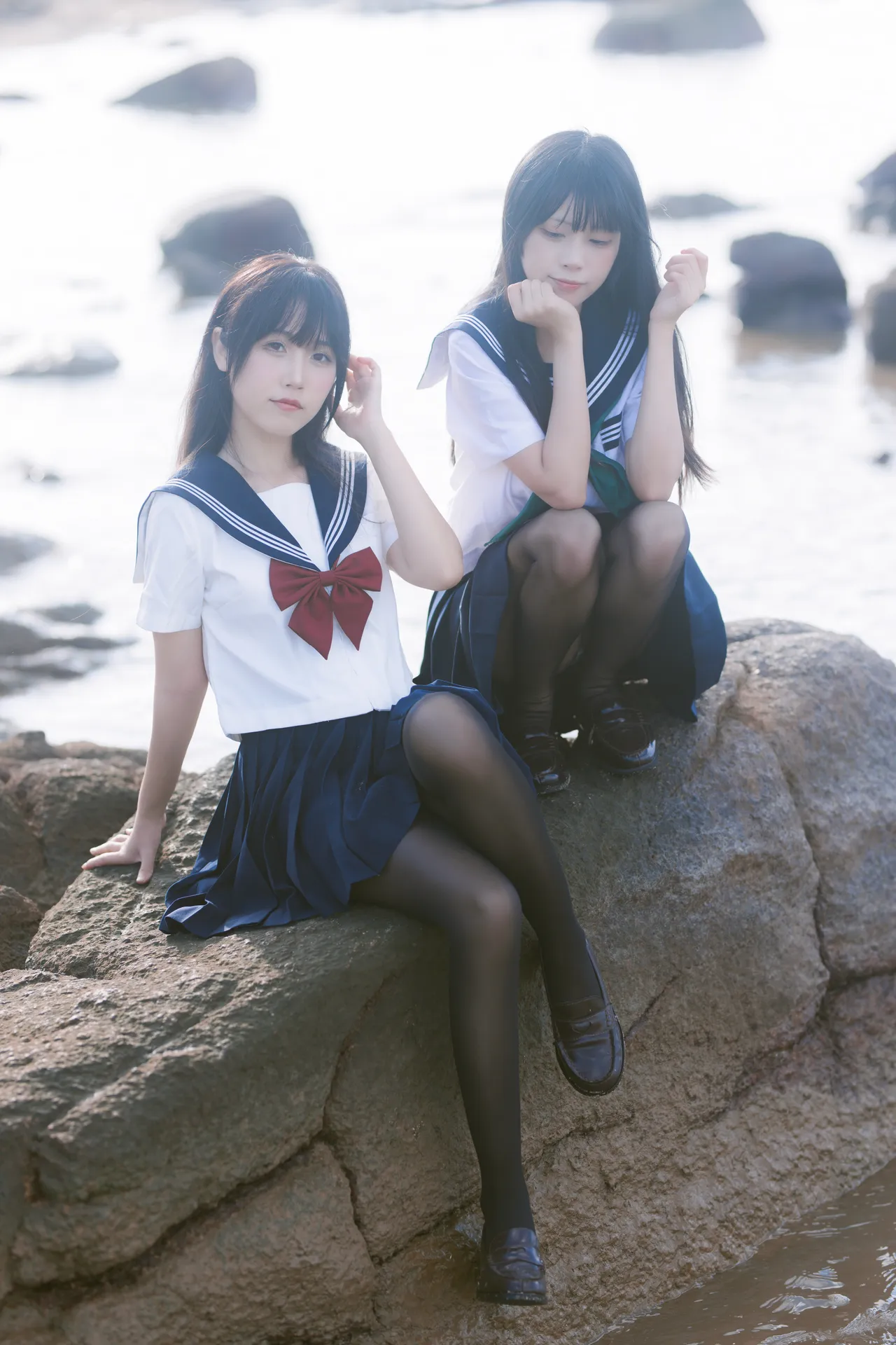 不呆猫 - 不呆猫&三無人型 水手服百合黑丝 [51P1V-1.26GB]