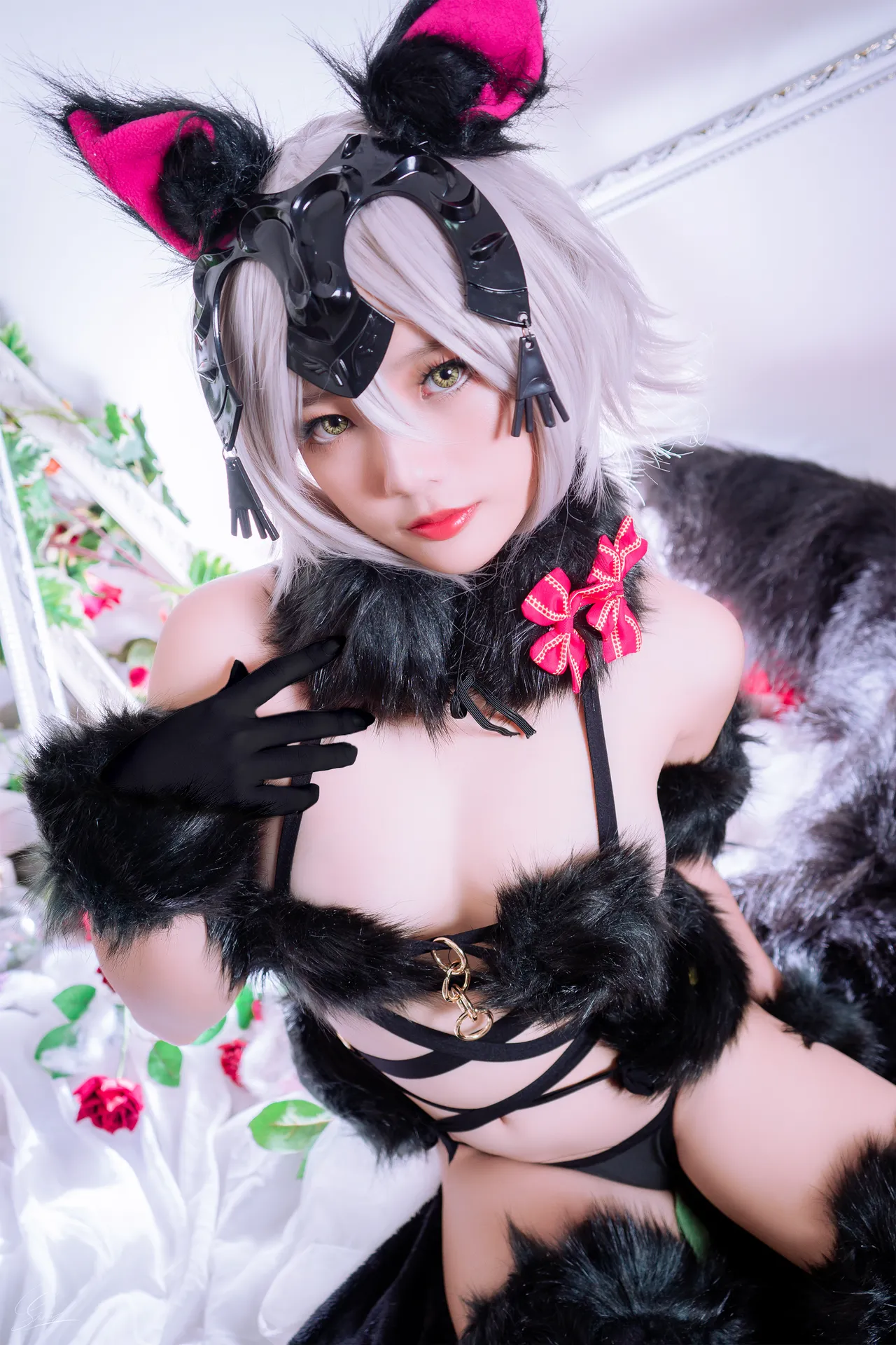 Messie Huang - Jeanne Alter Wolf [22P-138MB]